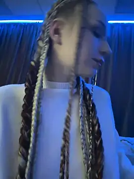 Snapshot of Eva_Millss chatting on January 2025 01:13:01 PM Eva Millss online show from January 2025 01:13:01 PM