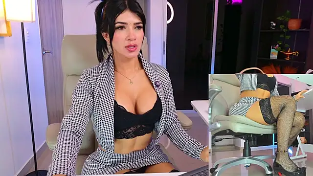 Snapshot of kimberly_ chatting on June 2026 11:50:02 PM kimberly online show from June 2026 11:50:02 PM