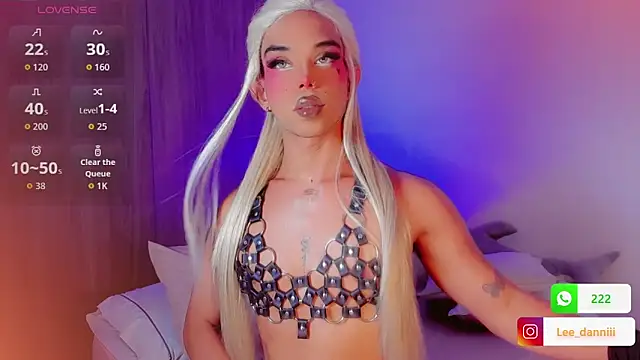 DanniLee  online show from March 2026 07:08:02 PM