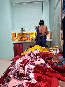 Snapshot of MUNNI6206 chatting on December 2024 05:31:01 PM MUNNI6206 online show from December 2024 05:31:01 PM