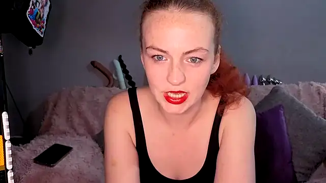 ENGLISHEMILY 69 online show from October 2025 11:09:01 AM