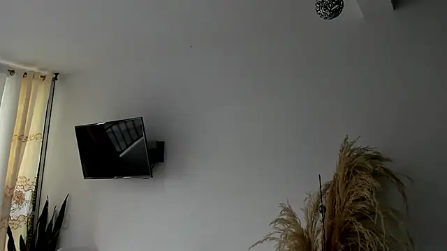 JuanDiegoKing online show from November 2025 03:39:01 PM