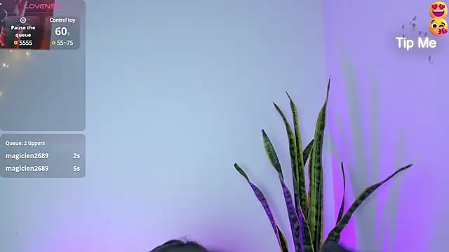 Snapshot of ZoeBruneet chatting on January 2025 05:01:01 PM ZoeBruneet online show from January 2025 05:01:01 PM