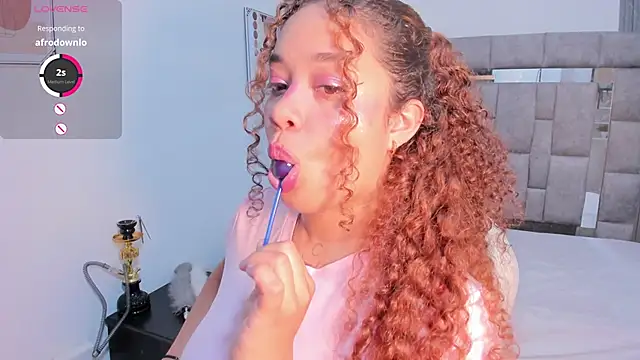 zulyjones online show from November 2025 02:20:01 PM