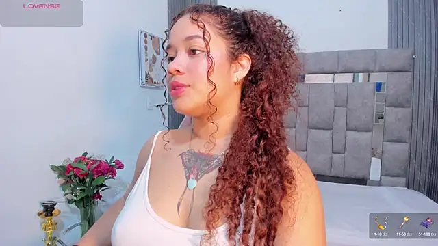 zulyjones online show from December 2025 12:26:01 PM