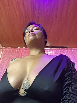 Snapshot of GoddessMeegan chatting on February 2025 11:32:02 AM GoddessMeegan online show from February 2025 11:32:02 AM