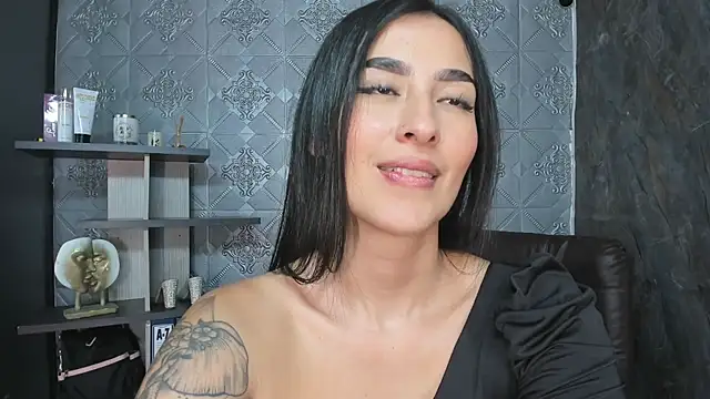 alice smith6 online show from February 2025 07:28:01 PM