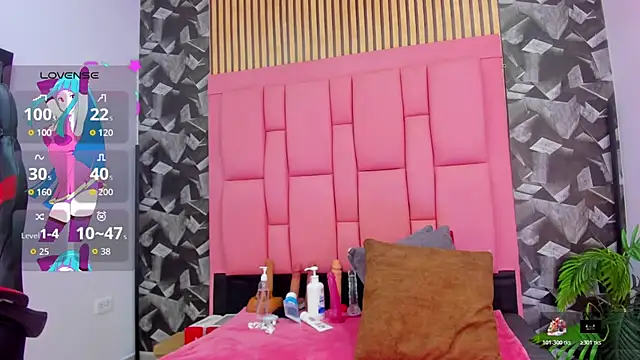 Brithanyslim online show from April 2026 06:44:02 PM