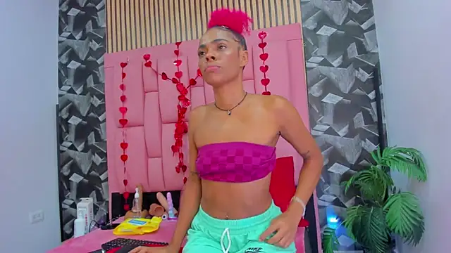 Brithanyslim online show from February 2026 07:14:01 PM