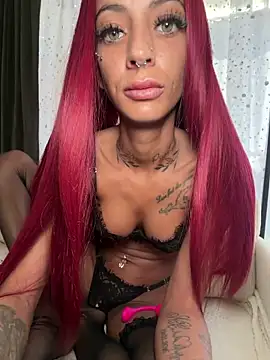 Snapshot of mrs_skinny_goddess chatting on April 2026 11:17:01 AM mrs skinny goddess online show from April 2026 11:17:01 AM