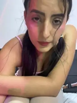 EmySofia online show from March 2026 04:27:02 AM