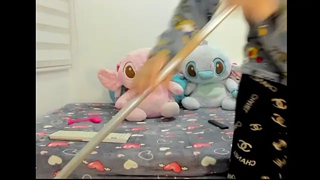 Snapshot of tamy_ian chatting on February 2026 10:01:01 AM tamy ian online show from February 2026 10:01:01 AM