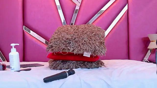 RebecaRelish online show from January 2025 07:04:02 AM