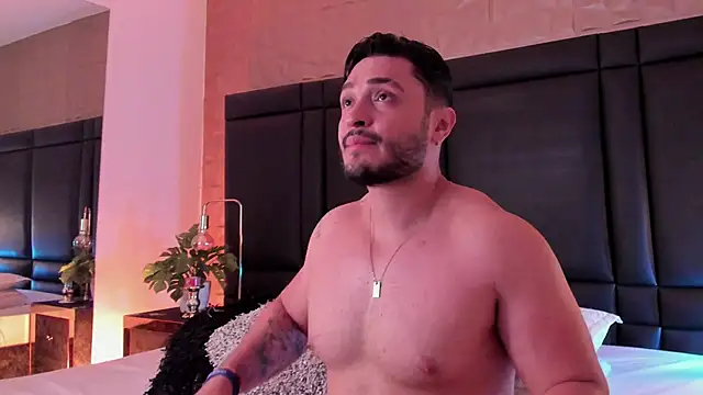 Snapshot of JossAckland chatting on November 2025 08:14:02 PM JossAckland online show from November 2025 08:14:02 PM