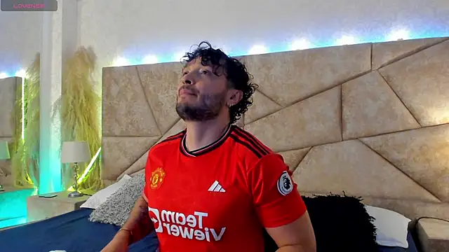 JossAckland online show from April 2026 07:29:04 PM