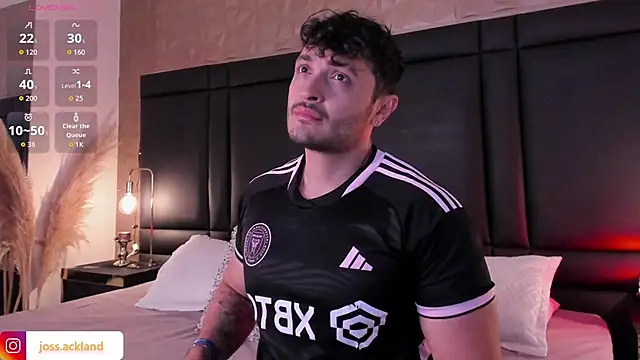 Snapshot of JossAckland chatting on November 2025 07:24:02 PM JossAckland online show from November 2025 07:24:02 PM