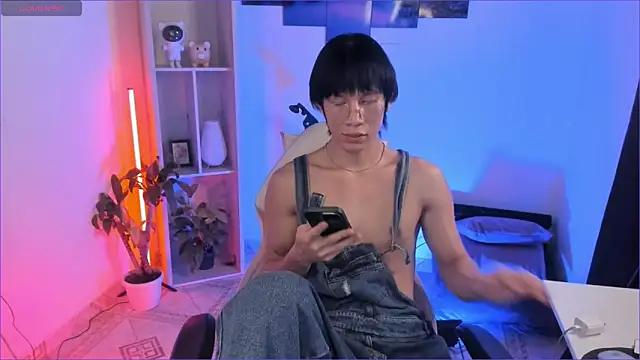odelei online show from November 2025 10:02:02 PM