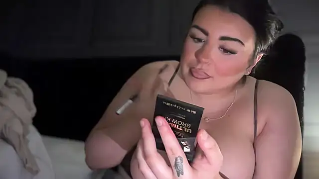 curvybabesx1 online show from October 2025 01:19:01 PM