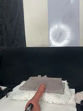 chiquimaturesexy online show from April 2026 09:10:02 PM