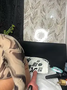 chiquimaturesexy online show from May 2026 11:35:01 PM