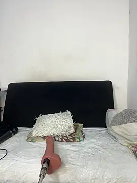 chiquimaturesexy online show from June 2026 11:05:01 PM