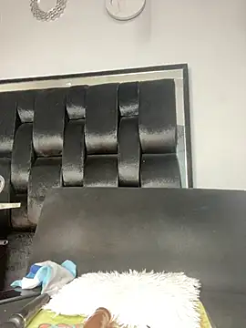 chiquimaturesexy online show from March 2025 02:01:01 PM