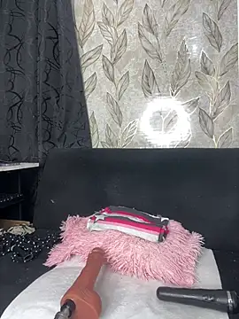 chiquimaturesexy online show from April 2026 09:50:02 PM