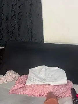 chiquimaturesexy online show from December 2025 09:48:02 PM