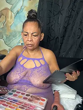 chiquimaturesexy online show from May 2026 11:36:02 PM