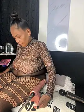 chiquimaturesexy online show from March 2026 09:44:01 PM