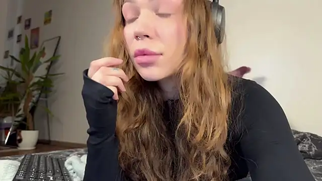 PaulaPratt online show from January 2025 08:55:02 AM