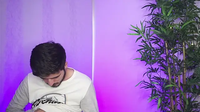 Snapshot of Tony_Wylie chatting on October 2025 12:06:02 PM Tony Wylie online show from October 2025 12:06:02 PM