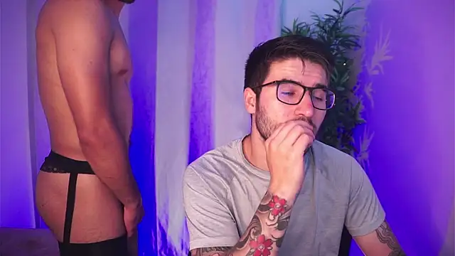 Tony Wylie online show from February 2026 08:42:01 PM