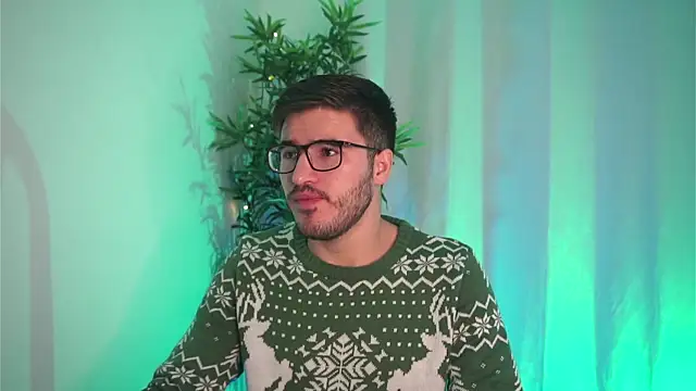 Snapshot of Tony_Wylie chatting on December 2025 11:01:01 AM Tony Wylie online show from December 2025 11:01:01 AM