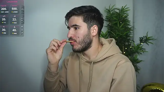 Snapshot of Tony_Wylie chatting on March 2025 10:55:02 AM Tony Wylie online show from March 2025 10:55:02 AM