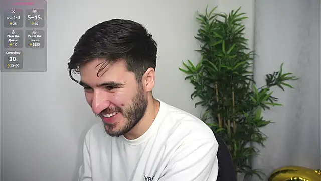 Snapshot of Tony_Wylie chatting on February 2025 05:37:02 PM Tony Wylie online show from February 2025 05:37:02 PM