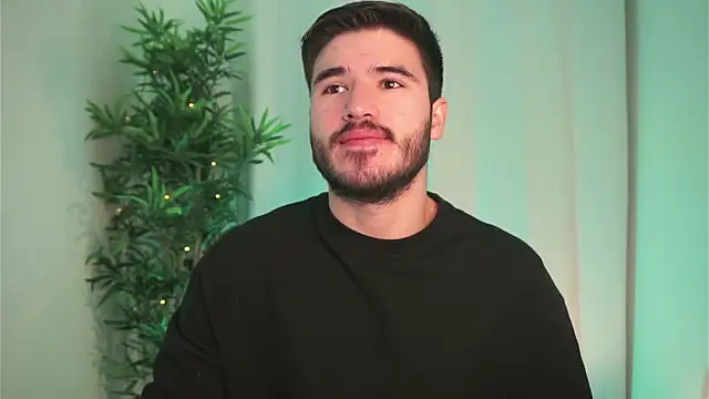 Snapshot of Tony_Wylie chatting on November 2025 09:47:02 AM Tony Wylie online show from November 2025 09:47:02 AM