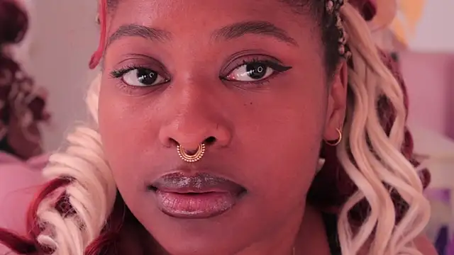 justnala  online show from April 2026 03:40:02 PM