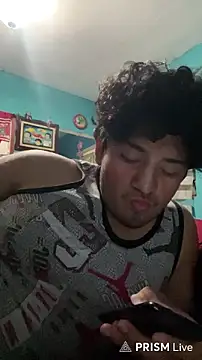 YoElMasHot online show from February 2026 02:32:01 AM