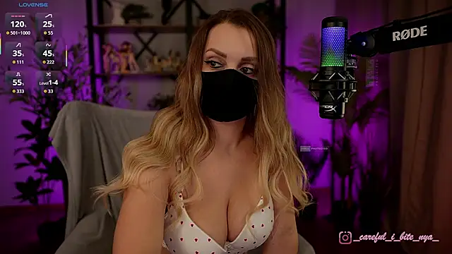 careful i bite nya online show from February 2026 07:14:02 PM