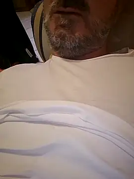 1talianBeutifulCock online show from October 2025 03:37:02 PM