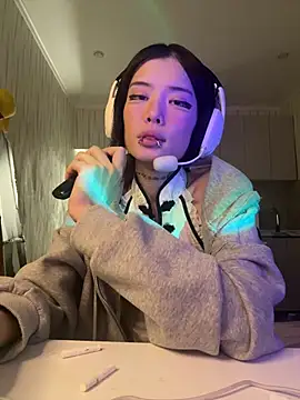 Velvetsky 1 online show from January 2026 07:09:01 PM