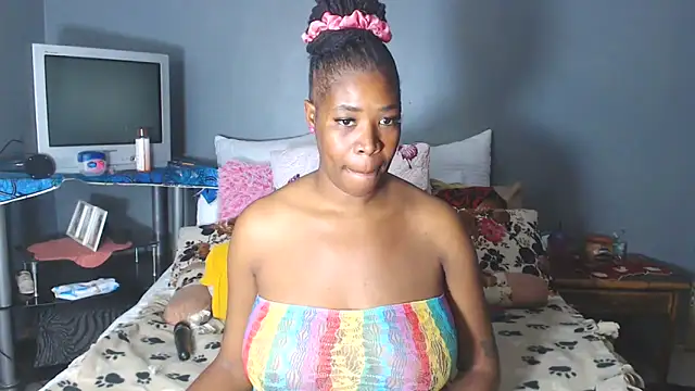 Snapshot of KinkyTall85 chatting on September 2025 05:55:02 PM KinkyTall85 online show from September 2025 05:55:02 PM