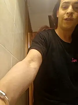 perla97 online show from February 2025 08:20:02 PM