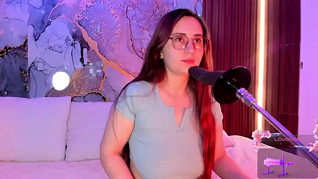 centaurigirl online show from September 2025 03:16:02 PM