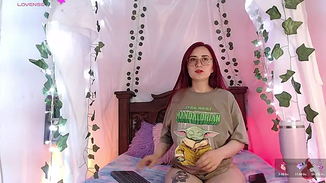 centaurigirl online show from March 2025 01:24:01 AM