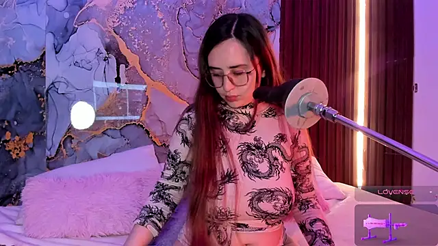 centaurigirl online show from October 2025 03:40:02 AM