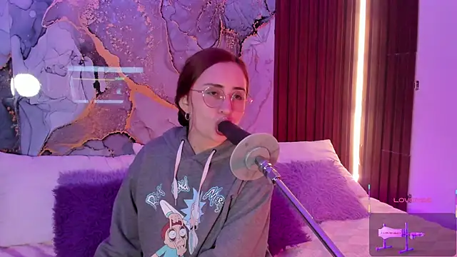 centaurigirl online show from January 2026 04:41:02 AM