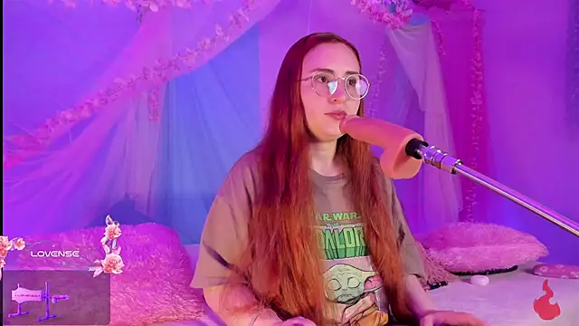 centaurigirl online show from May 2026 01:35:02 AM