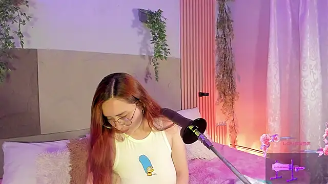 centaurigirl online show from March 2026 04:38:01 AM